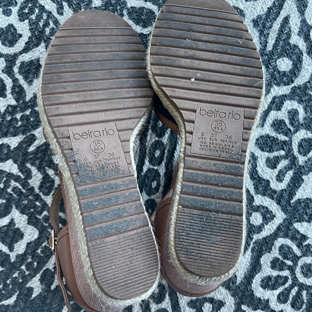 Heels - Picture 3 of 5